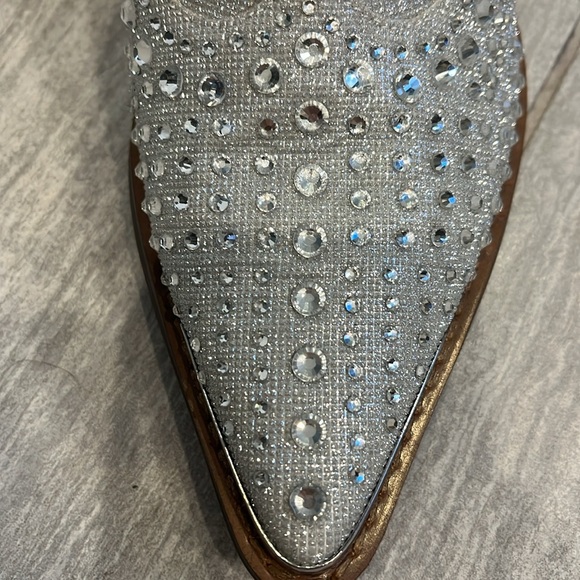 Gianni Bini Booties - Picture 4 of 5